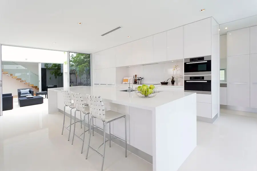 White theme kitchen renovation